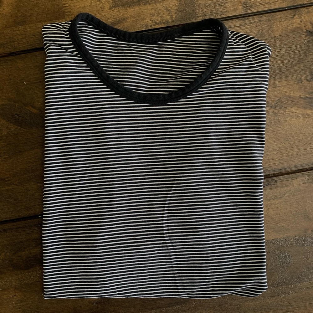 Striped Lululemon T Shirt Large